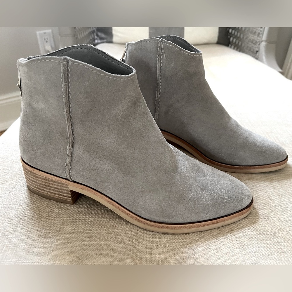 Dolce Vita gray bootie